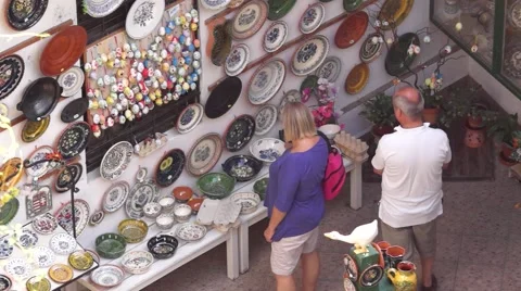 Tourists at the market Stock Footage 51879482