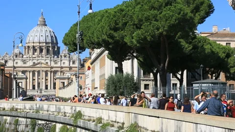 Tourists on quay of the Tiber Stock Footage 93545641