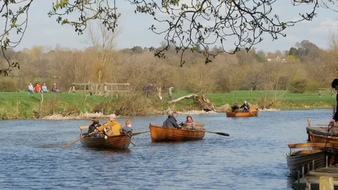 Tourists rowing on the River Stour at Dedham Stock Footage 105270626