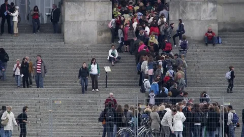Tourists standing waiting in queue on Stairs - Berlin Reichstag Video stock 71823970