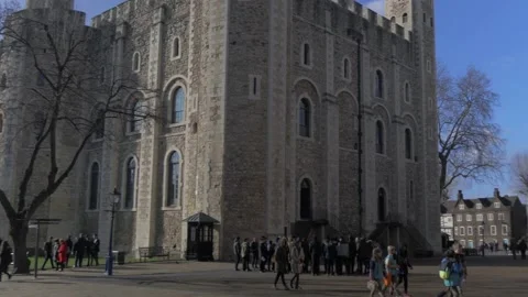 Tourists in Tower of London Stock Footage 145662385