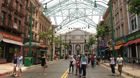 Tourists visit Universal studio theme park at Sentosa island, Singapore. Stock Footage 62073156