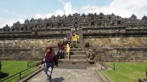Tourists Visiting Borobudur in Yogyakarta, Java, Indonesia Video stock 47337555