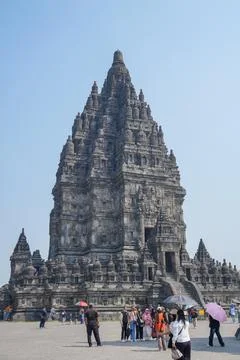 Tourists visiting Prambanan Temple complex. 스톡 사진