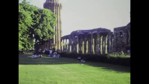 Tourists visiting qutub minar complex in new delhi, india Stock Footage 291082178