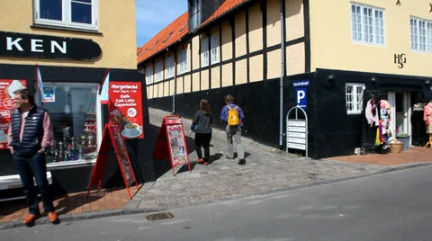 Tourists walking in the streets Stock-Footage 38436604