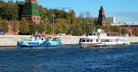 Tours of the Moscow river Stock Footage 97861574