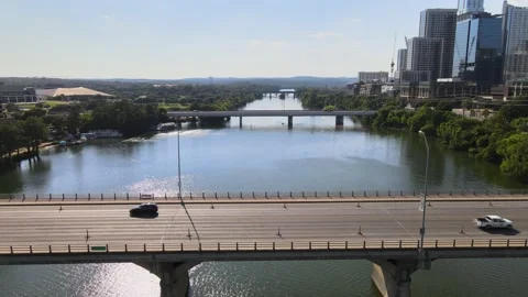 Toward lamar bridge 動画素材 136645395