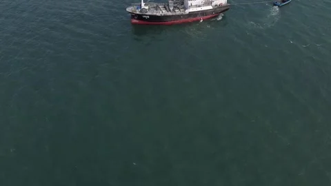 Towed boat Stock Footage 163358923