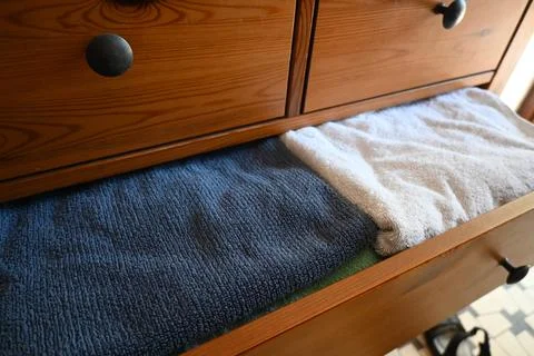 Towels in a drawer Stockfoto's