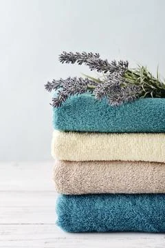 Towels with lavender Foto stock