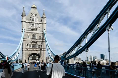 Tower Bridge empty with no traffic Stock Photos