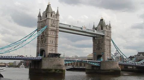 Tower Bridge 스톡 동영상 37672884
