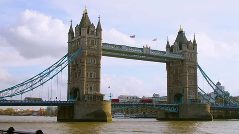 Tower Bridge London in daytime Video stock 82802557
