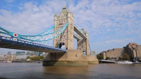 Tower Bridge, London Vídeo Stock 8975479