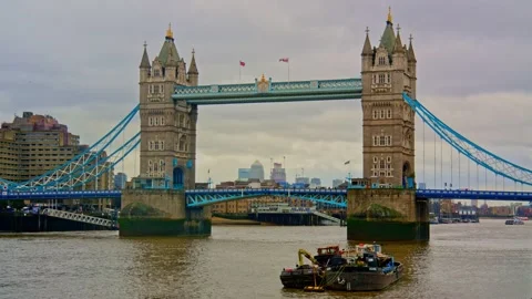 Tower Bridge London Timelapse Cloudy Rainy Thames Stock Footage 168081747