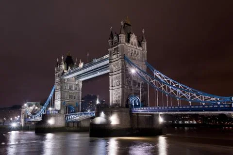 Tower bridge by night Stock Photos