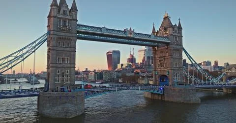 Tower Bridge spanning River Thames at sunset Stock Photos