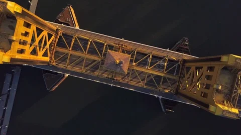 Tower Bridge Top Down Aerial Footage Slow Rotation 库存影片 125953676