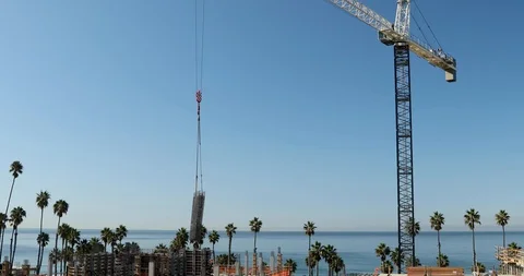 Tower Crane Stock-Footage 129863052