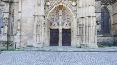 Tower of the Limoges cathedral. Video stock 104922227
