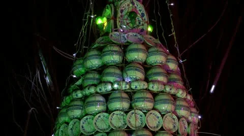Tower made ​​of porcelain cups Video stock 10683105