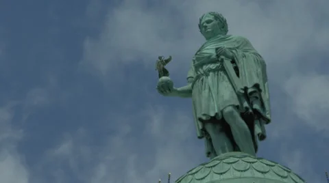 Tower Monument at Place Vendome - Time Lapse Stock Footage 65317944