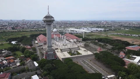 Tower &amp; Mosque Video stock 146690071