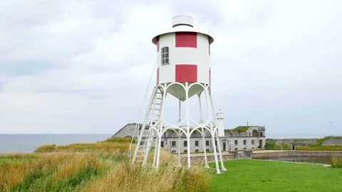Tower painted like a danish flag at Trekroner Sea Fortress Stockbeeldmateriaal 78074396