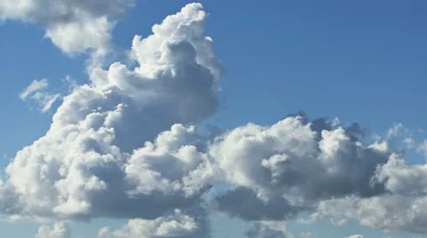 Towering Cumulus Cloud Billows Time Lapse 스톡 동영상 10985954