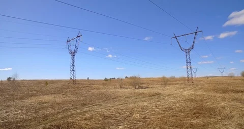 Towers With Wires Vídeo Stock 89837485