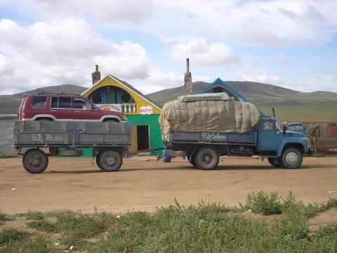 Towing a 4x4 Mongolia Stock Photos