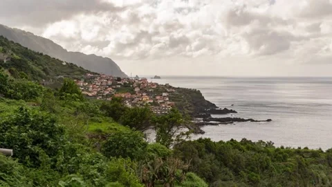 Town and clouds Timelapse 動画素材 197441663