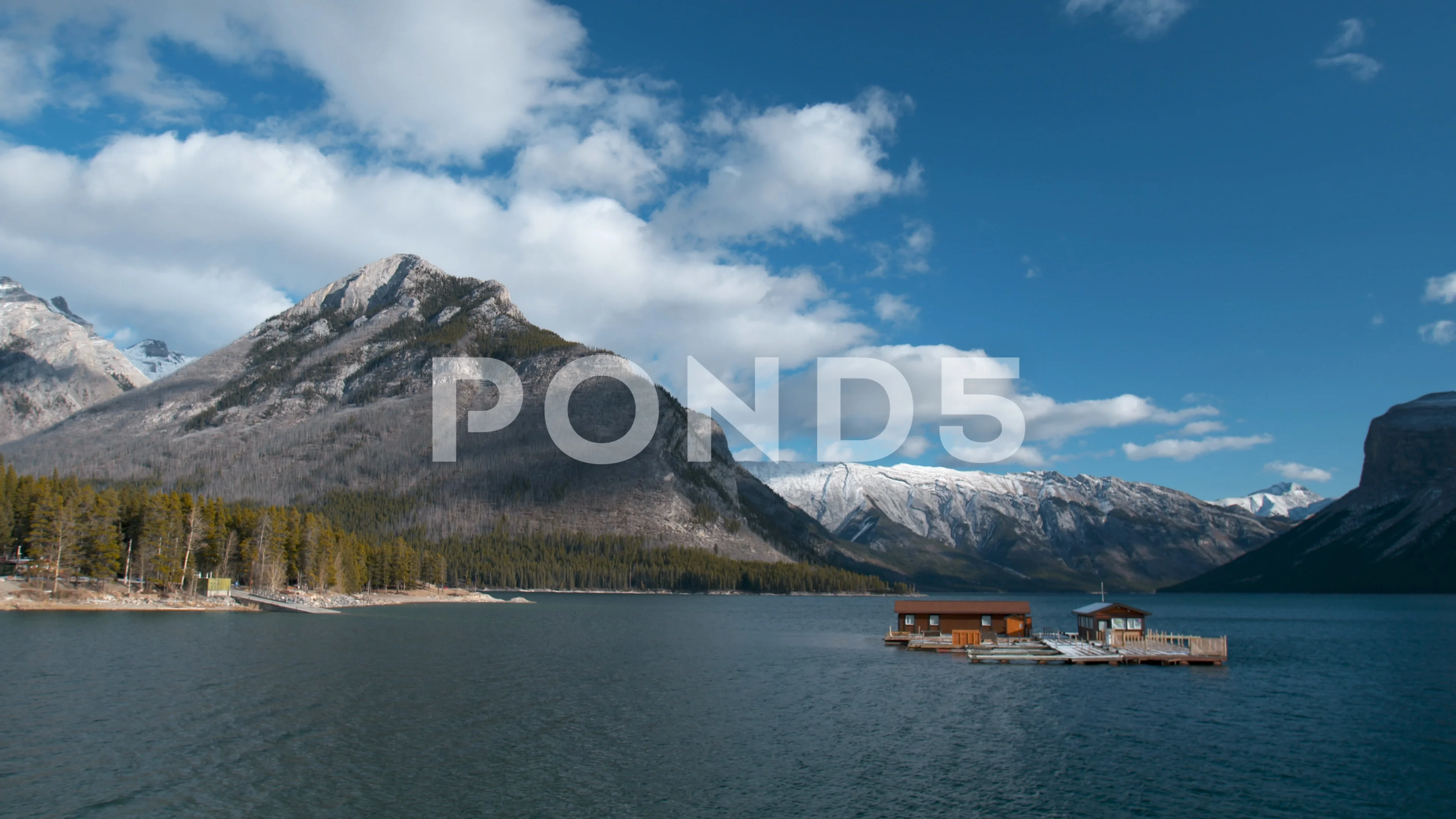 Mount Rundle, Banff National Park, Alberta, Canada бесплатно