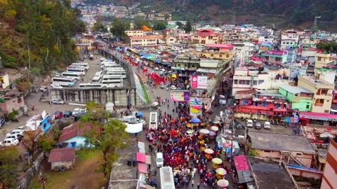 Town crowd Stock Footage 202075484