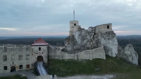 The town of Rabsztyn Stock Footage 234647225