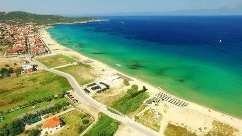 Town on the sea coast 스톡 동영상 80773294