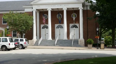 Town Square Background Plate Stock-Footage 40332170