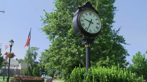 Town's clock tower Video stock 32510114