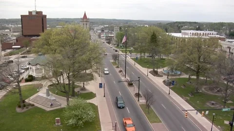 TownSquareHD02 Stock Footage 168364791