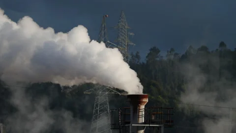 Toxic emissions Stockbeeldmateriaal 154330448