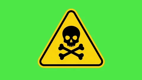 Toxic Substance Hazard Warning Sign on Green Screen - Yellow Triangle with Skull Vídeos de archivo 335353532