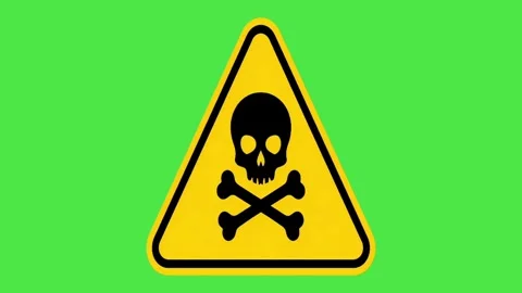 Toxic Substance Hazard Warning Sign on Green Screen - Yellow Triangle with Skull Vídeos de archivo 335353540