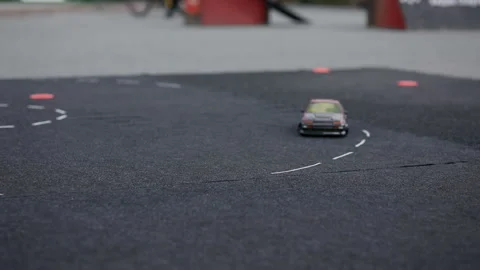 Toy machine performs drift 스톡 동영상 93649801