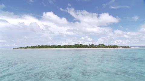 Track Atoll Stockbeeldmateriaal 332764868