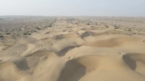 Tracking Drone shot of Sand Dunes in Jaisalmer 스톡 동영상 270096034
