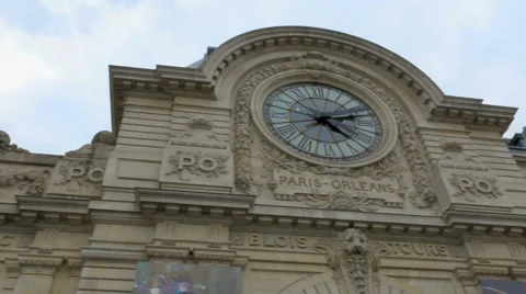 Tracking establishing shot of the clocktower of the museum Orsay in Paris Stock Footage 57443560