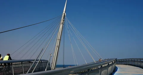 Tracking forward #1 on the pedestrian track of the Ponte del Mare, Pescara 스톡 동영상 147434574