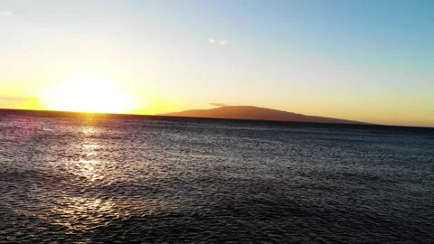 Tracking right off the coast of Maui on sunset Stock Footage 155465239
