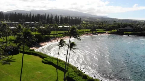 Tracking right shot on private beach in Maui Stock Footage 155460507